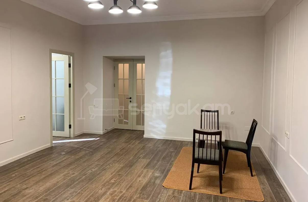 Օֆիսային Տարածք, 80քմ, Կապիտալ Վերանորոգված