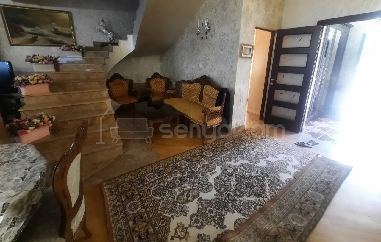 4 Սենյականոց Շքեղ Առանձնատուն, 130քմ, Կահավորված