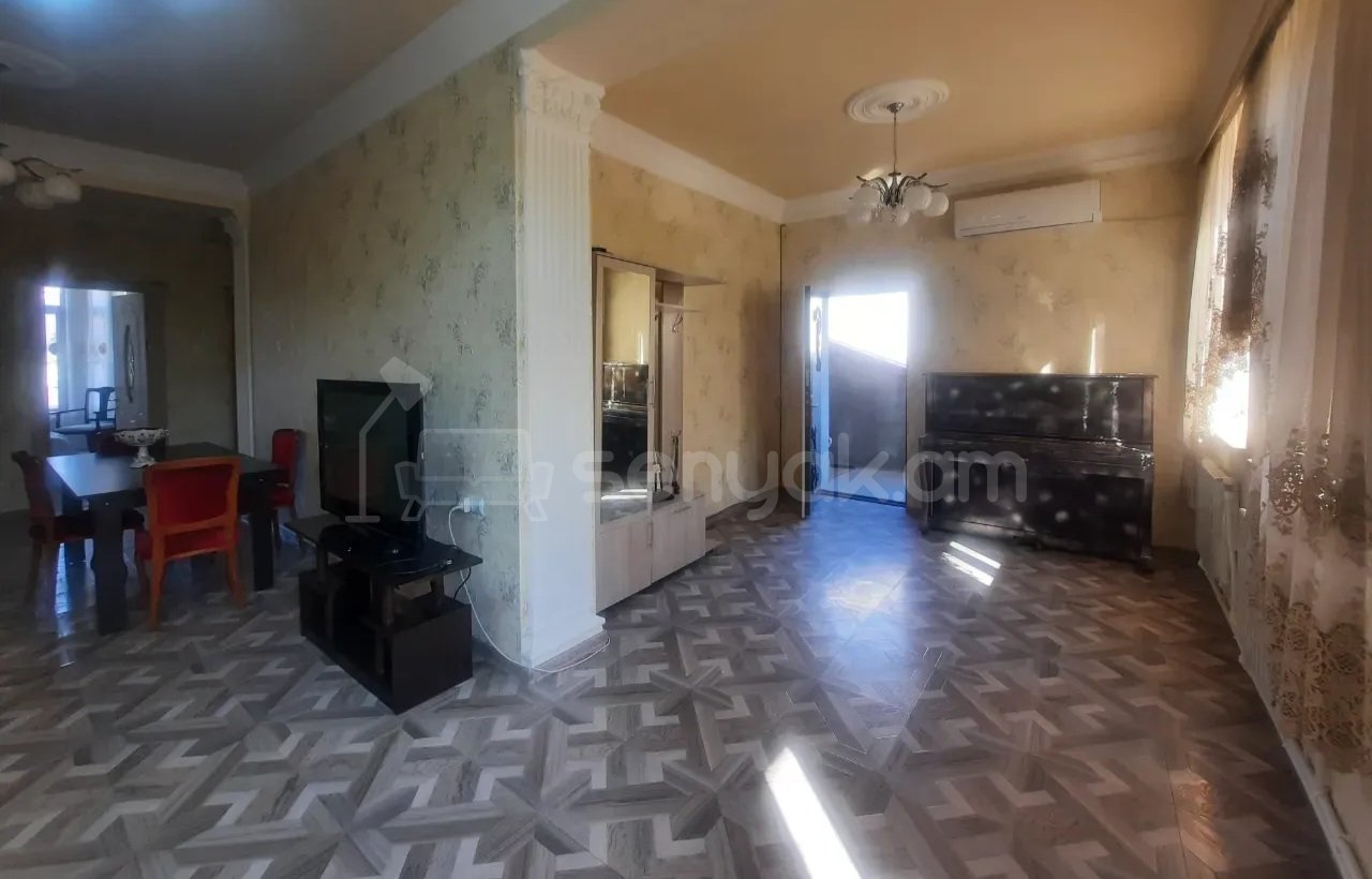 4 Սենյականոց Սեփական Տուն, 120քմ, Կապիտալ Վերանորոգված, Կահավորված