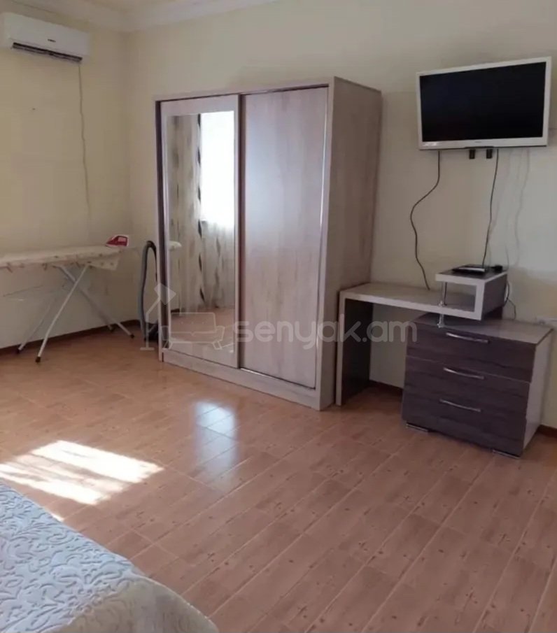 5 Սենյականոց Բնակարան, 120քմ, 2/2 հարկ, Կապիտալ Վերանորոգված