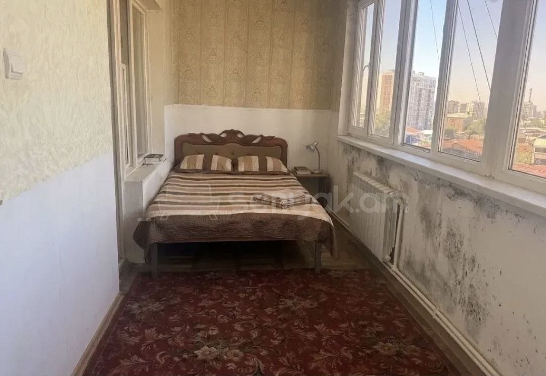 4 Սենյականոց Բնակարան, 94քմ, 8/9 հարկ, Նորմալ Վիճակում, Կահավորված, Արևկող