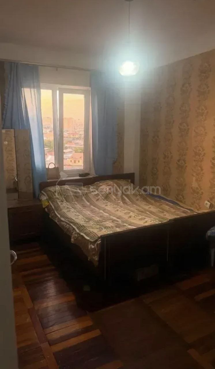 4 Սենյականոց Բնակարան, 94քմ, 8/9 հարկ, Նորմալ Վիճակում, Կահավորված, Արևկող