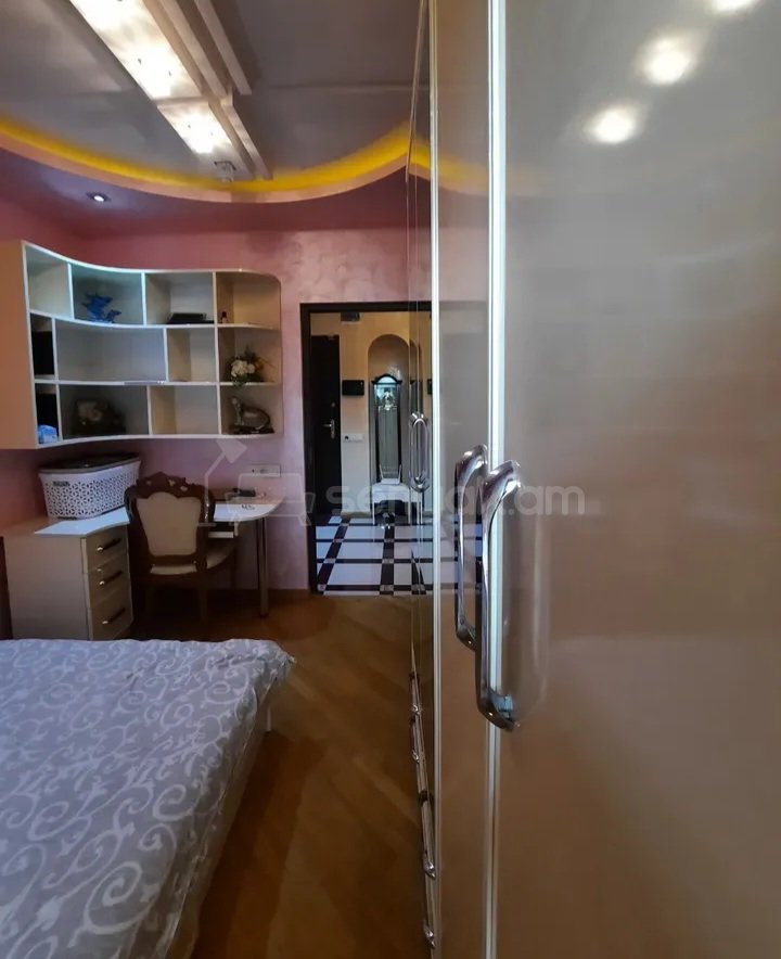 3 Սենյականոց Բնակարան, 80քմ, 3/9 հարկ, Դիզայներական Վերանորոգված, Կահավորված