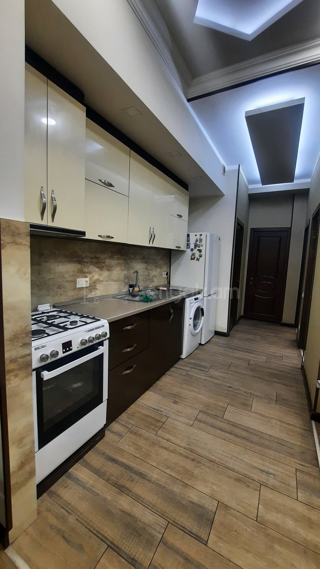 3 Սենյականոց Բնակարան, 65քմ, 1/9 հարկ, Դիզայներական Վերանորոգված, Կահավորված