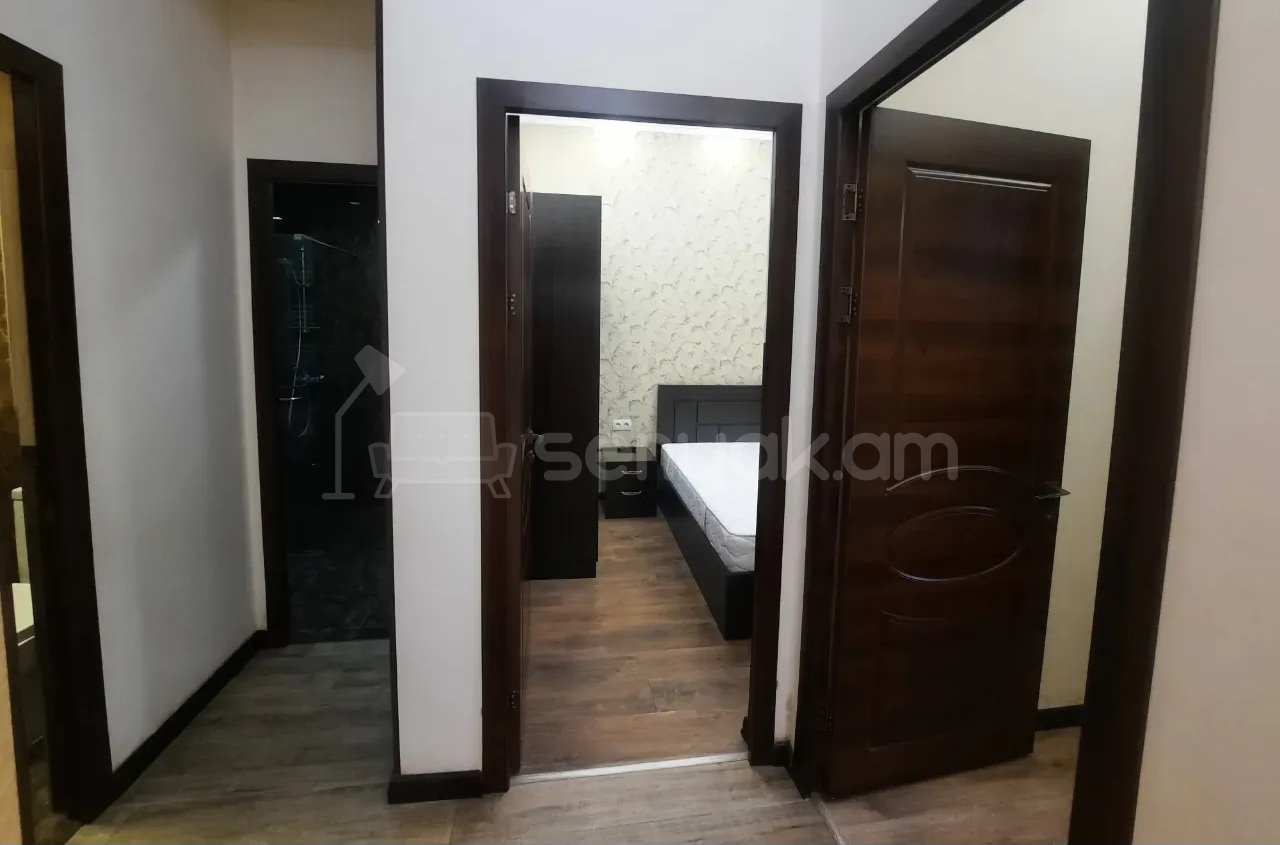 3 Սենյականոց Բնակարան, 65քմ, 1/9 հարկ, Դիզայներական Վերանորոգված, Կահավորված