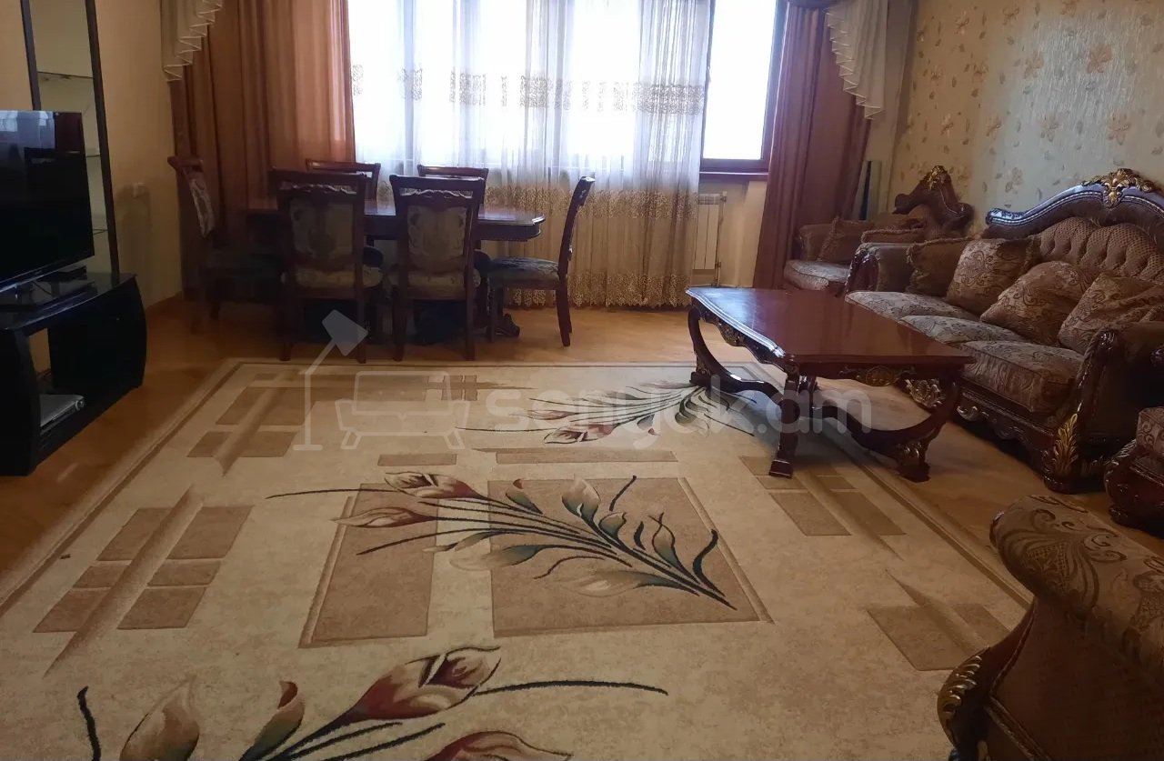 4 Սենյականոց Բնակարան, 85քմ, 10/16 հարկ, Կապիտալ Վերանորոգված, Կահավորված