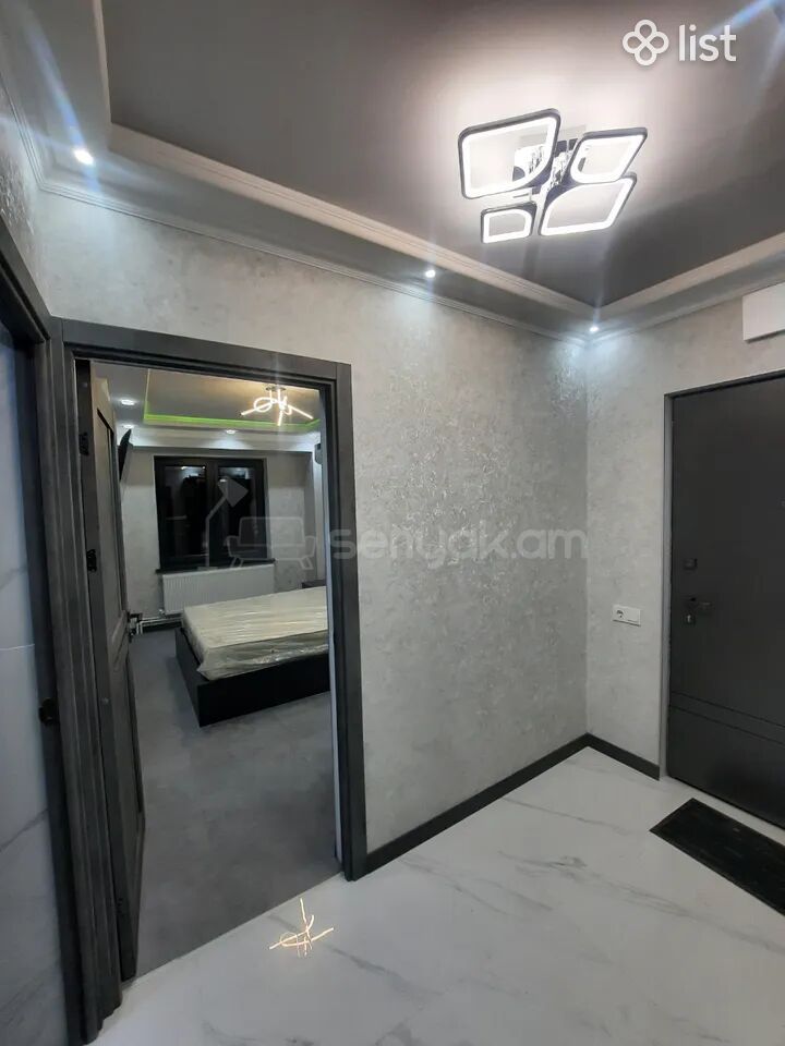 3 Սենյականոց Բնակարան, 80քմ, 10/14 հարկ, Դիզայներական Վերանորոգված, Կահավորված