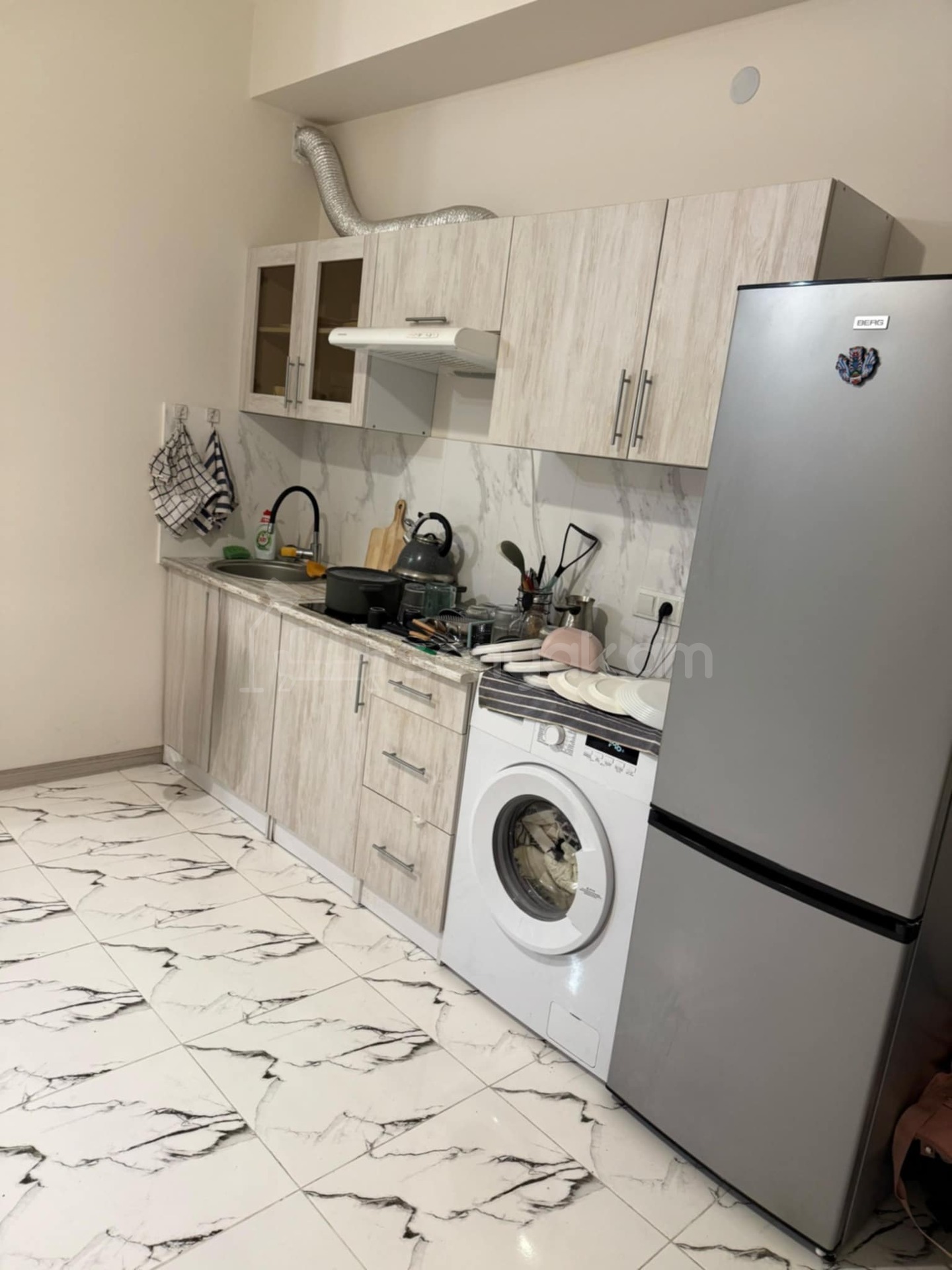 2 Սենյականոց Բնակարան, 50քմ, 2/9 հարկ, Կապիտալ Վերանորոգված, Կահավորված