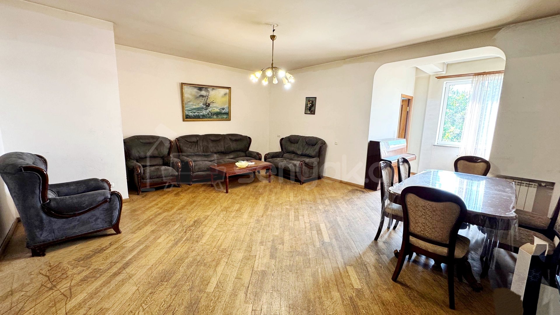 3 Սենյականոց Բնակարան Քարե Շենքում, 76քմ, 5/5 հարկ, Կոսմետիկ Վերանորոգված