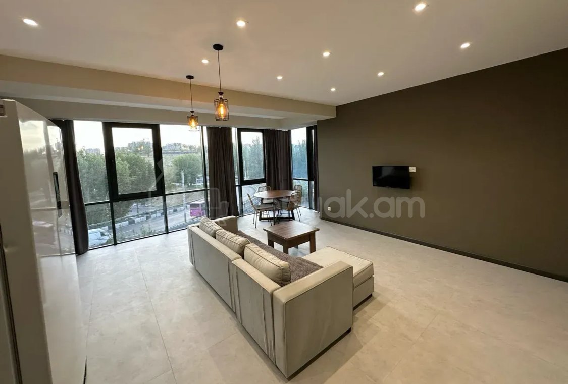 3 Սենյականոց Բնակարան Նորակառույցում, 89քմ, 3/14 հարկ, Կապիտալ Վերանորոգված, Կահավորված, Արևկող