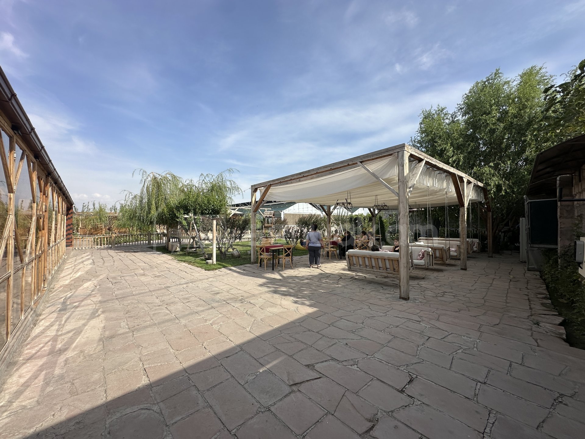 Կոմերցիոն Տարածք, 3152քմ, Կապիտալ Վերանորոգված