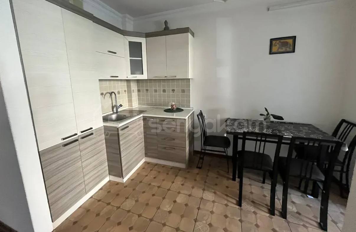 3 Սենյականոց Բնակարան, 81քմ, 4/9 հարկ, Կապիտալ Վերանորոգված