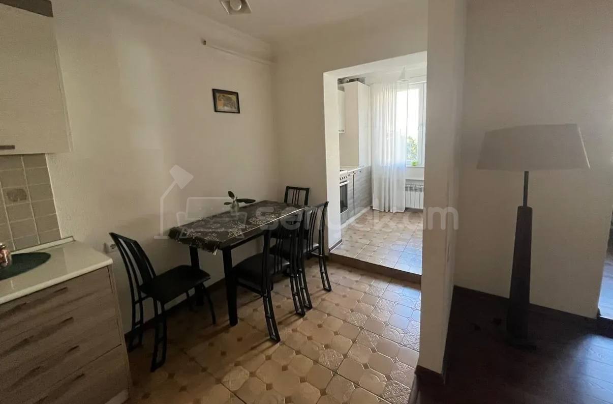 3 Սենյականոց Բնակարան, 81քմ, 4/9 հարկ, Կապիտալ Վերանորոգված