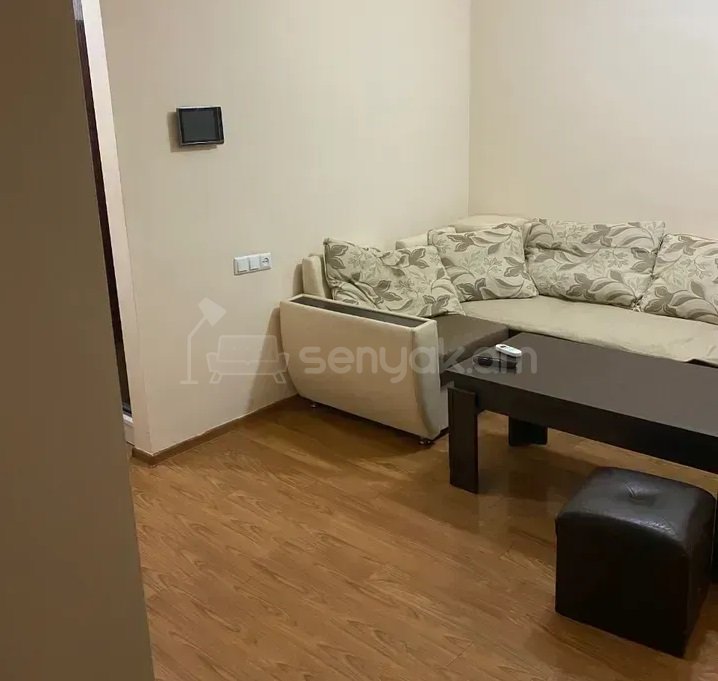 4 Սենյականոց Բնակարան Նորակառույցում, 90քմ, 3/14 հարկ, Կապիտալ Վերանորոգված