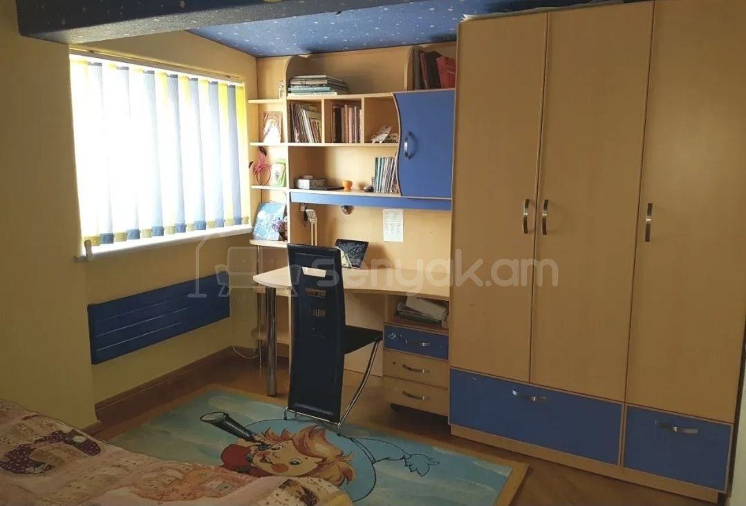 3 Սենյականոց Բնակարան Քարե Շենքում, 58քմ, 6/6 հարկ, Կապիտալ Վերանորոգված, Կահավորված, Արևկող