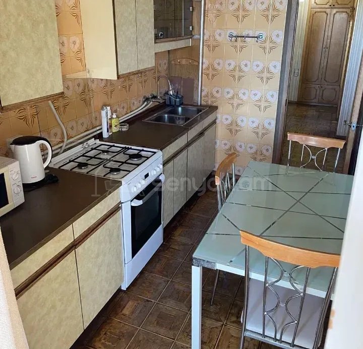 3 Սենյականոց Բնակարան, 78քմ, 7/9 հարկ, Պետական Վիճակում