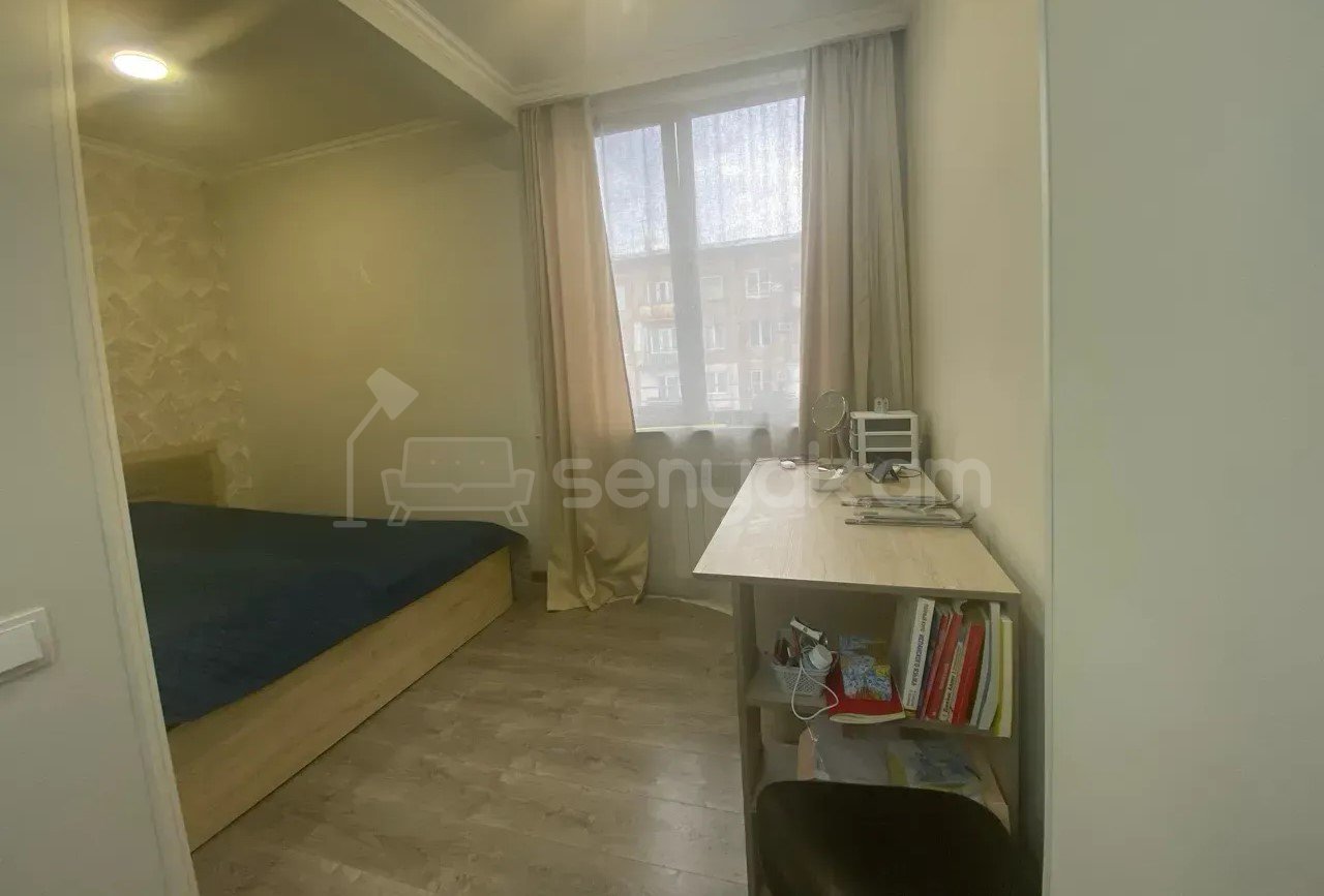 2 Սենյականոց Բնակարան, 44քմ, 4/4 հարկ, Կապիտալ Վերանորոգված
