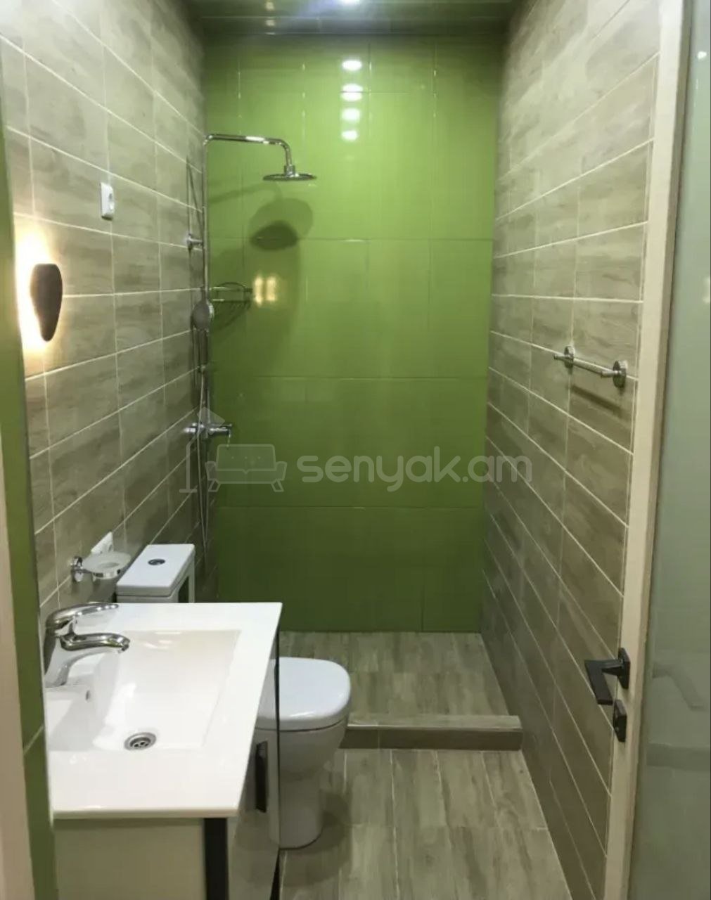3 Սենյականոց Բնակարան, 65քմ, 8/11 հարկ, Դիզայներական Վերանորոգված, Կահավորված, Արևկող