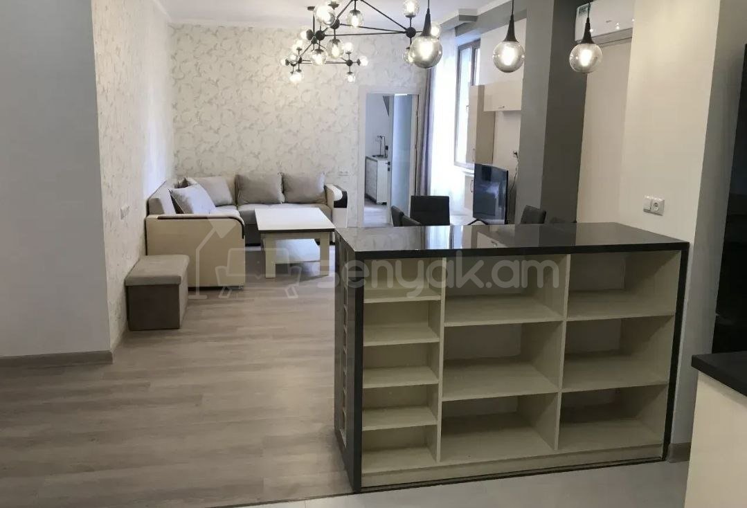 3 Սենյականոց Բնակարան, 65քմ, 8/11 հարկ, Դիզայներական Վերանորոգված, Կահավորված, Արևկող