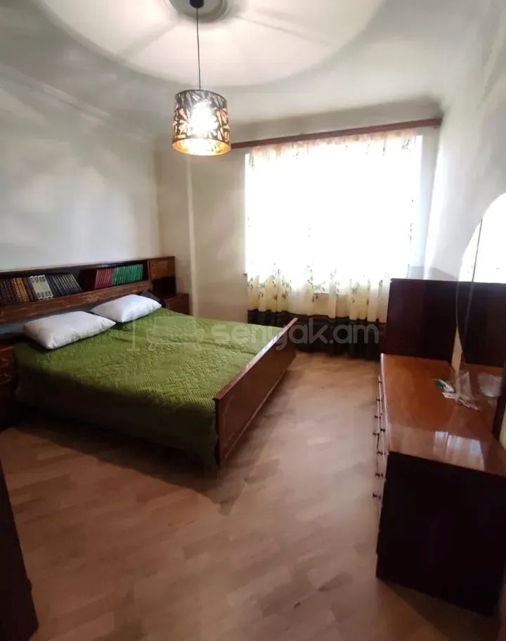 3 Սենյականոց Բնակարան, 79քմ, 4/10 հարկ, Նորմալ Վիճակում