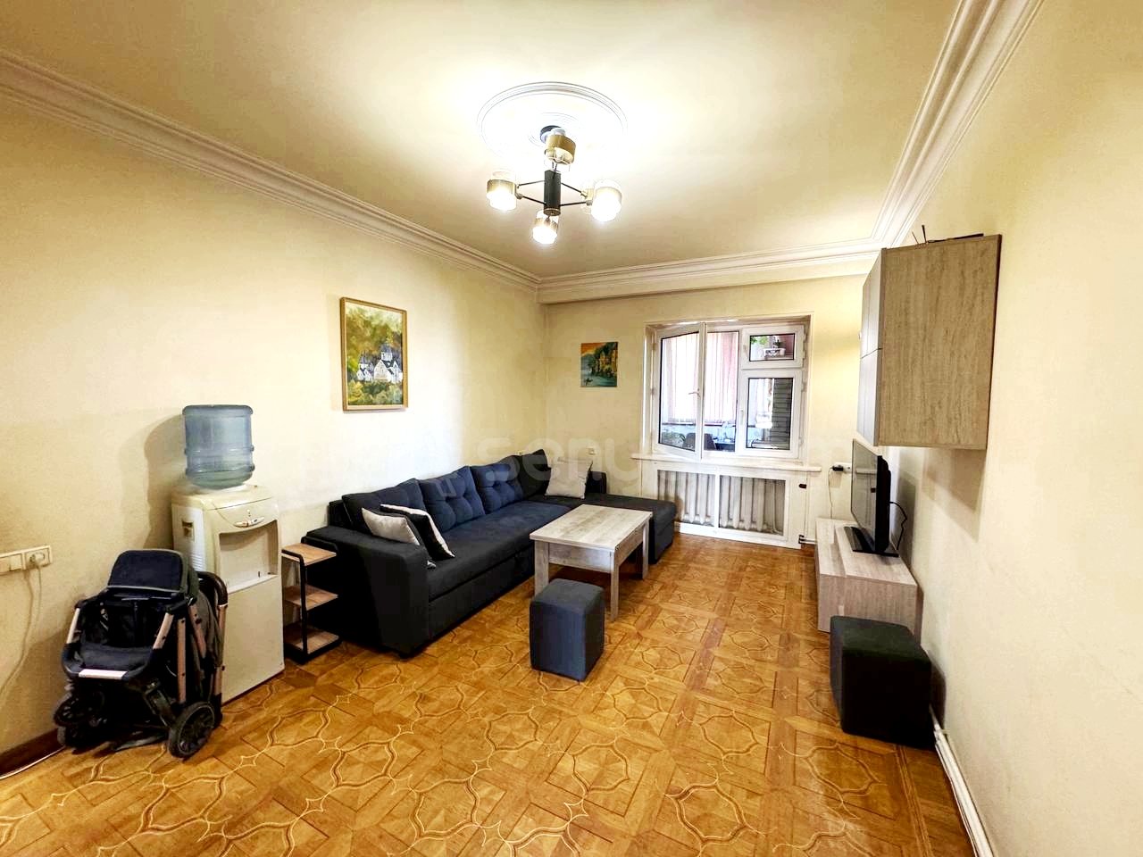 3 Սենյականոց Բնակարան Քարե Շենքում, 82քմ, 5/5 հարկ, Կապիտալ Վերանորոգված