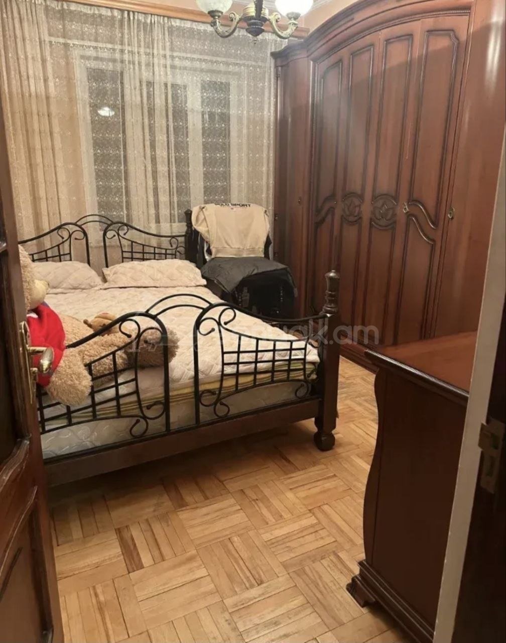 5 Սենյականոց Բնակարան, 250քմ, 1/2 հարկ, Կապիտալ Վերանորոգված, Կահավորված, Արևկող