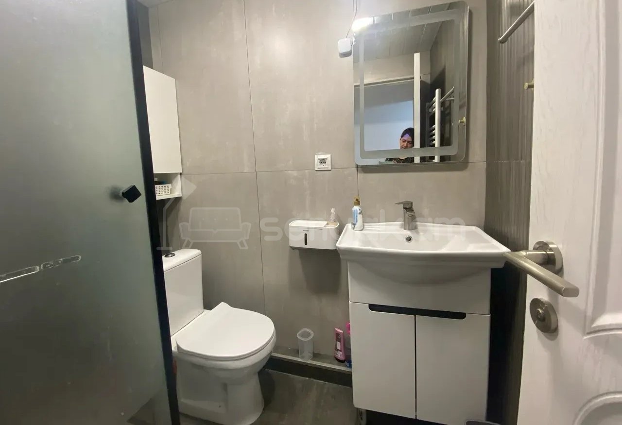 2 Սենյականոց Բնակարան, 44քմ, 4/4 հարկ, Կապիտալ Վերանորոգված