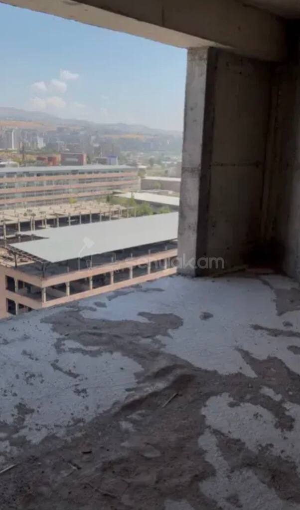 3 Սենյականոց Բնակարան, 69քմ, 12/14 հարկ, Զրոյական Վիճակում