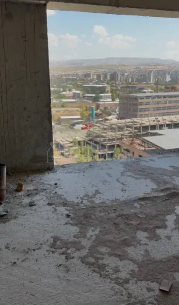3 Սենյականոց Բնակարան, 69քմ, 12/14 հարկ, Զրոյական Վիճակում