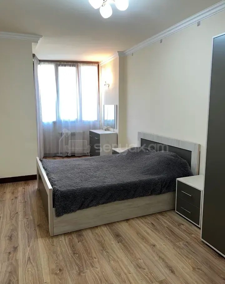 3 Սենյականոց Բնակարան, 83քմ, 4/16 հարկ, Կապիտալ Վերանորոգված, Կահավորված