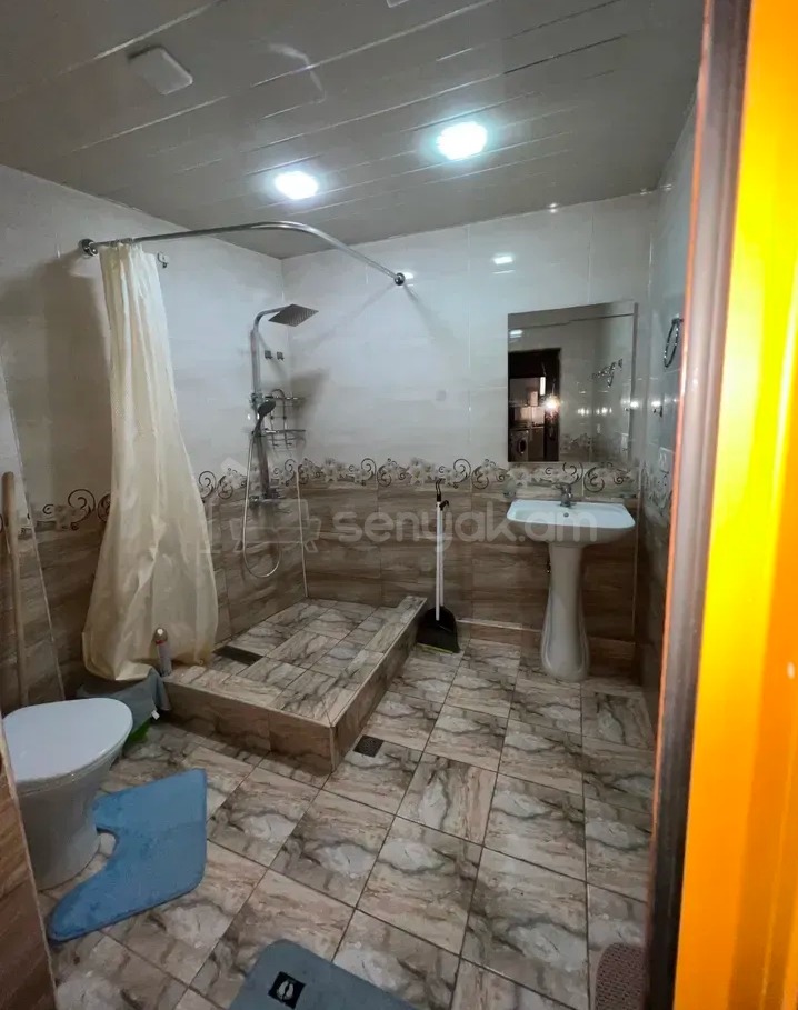 3 Սենյականոց Բնակարան, 83քմ, 4/16 հարկ, Կապիտալ Վերանորոգված, Կահավորված