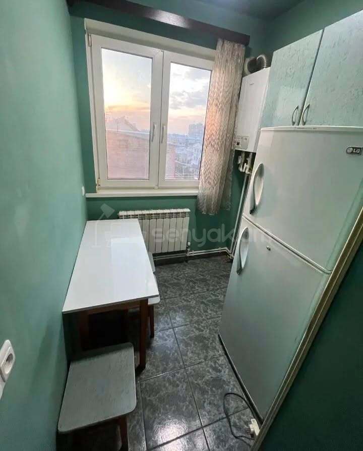 2 Սենյականոց Բնակարան Քարե Շենքում, 49քմ, 3/7 հարկ, Նորմալ Վիճակում