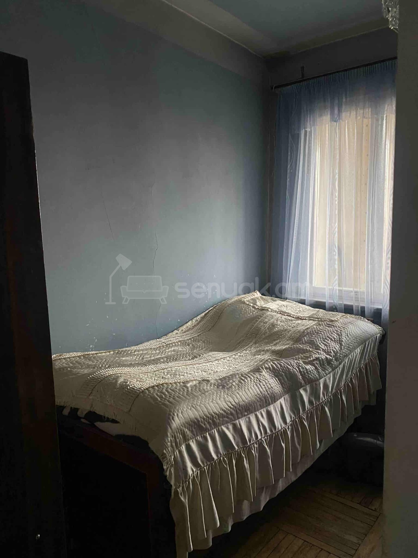 3 Սենյականոց Բնակարան, 80քմ, 8/9 հարկ, Նորմալ Վիճակում, Կահավորված