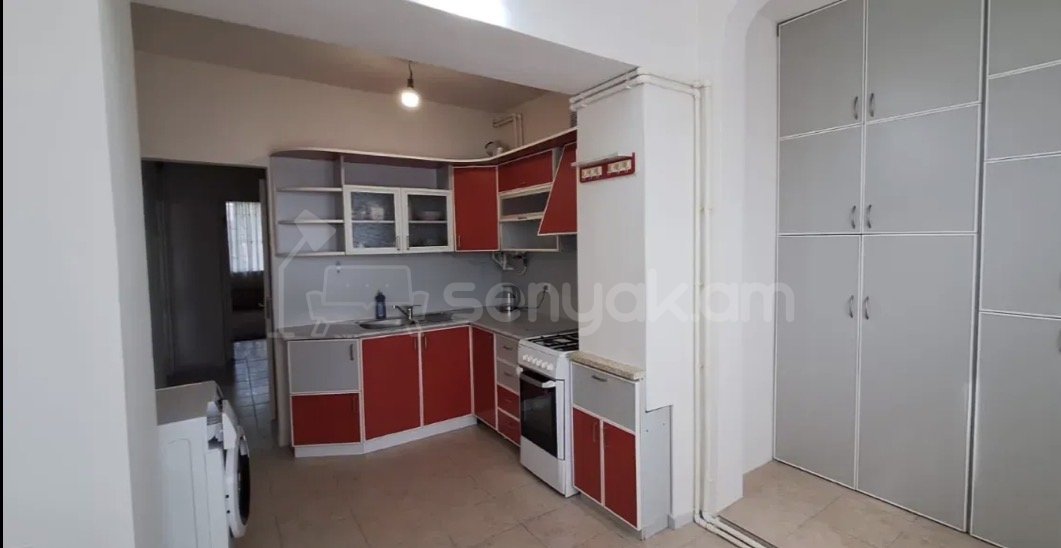 3 Սենյականոց Բնակարան Քարե Շենքում, 75քմ, 5/5 հարկ, Կապիտալ Վերանորոգված, Կահավորված, Արևկող