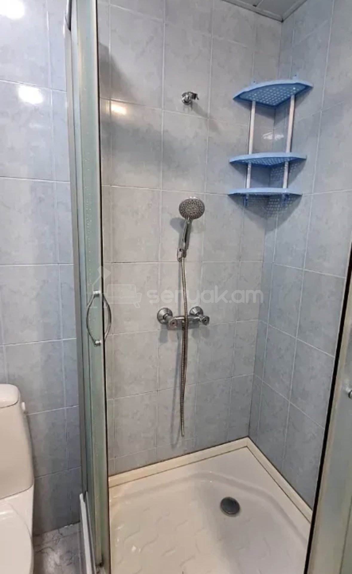 3 Սենյականոց Բնակարան Քարե Շենքում, 75քմ, 5/5 հարկ, Կապիտալ Վերանորոգված, Կահավորված, Արևկող