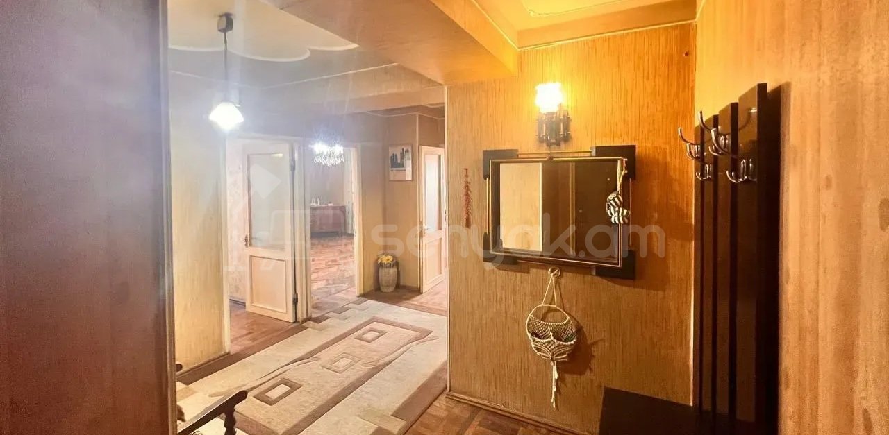3 Սենյականոց Բնակարան, 81քմ, 4/14 հարկ, Նորմալ Վիճակում