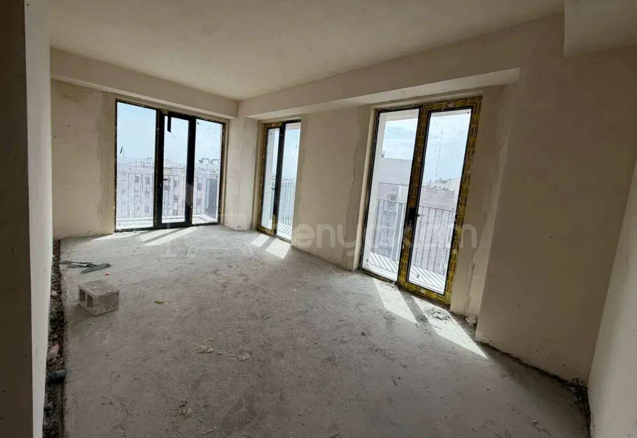 3 Սենյականոց Բնակարան Նորակառույցում, 97քմ, 15/19 հարկ, Զրոյական Վիճակում