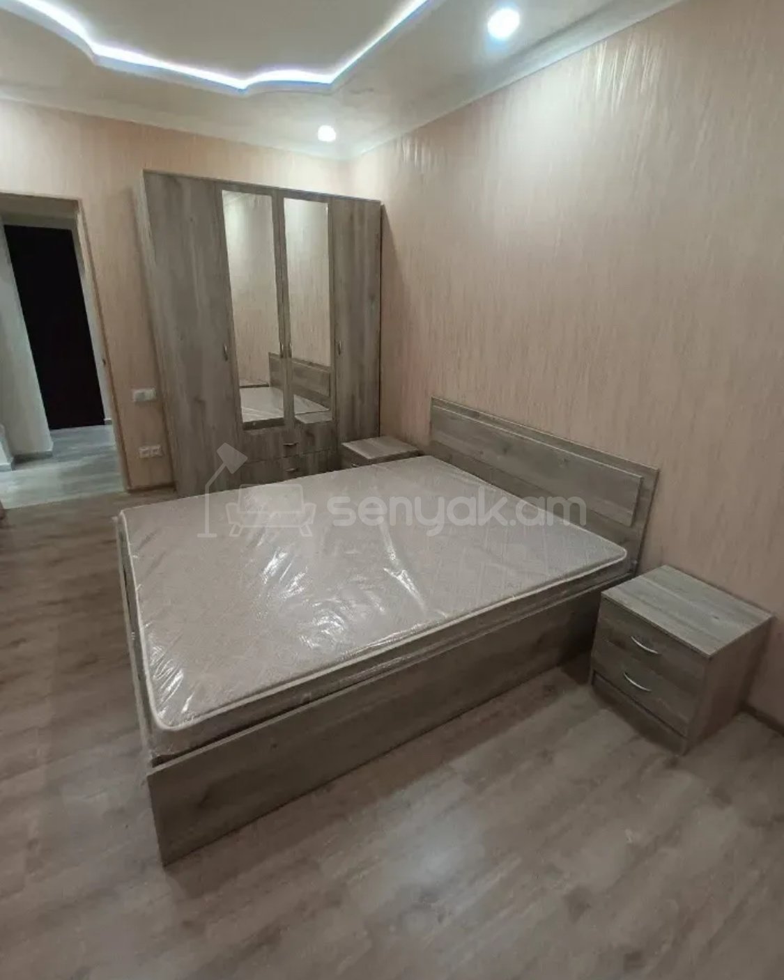 3 Սենյականոց Բնակարան, 72քմ, 1/9 հարկ, Կապիտալ Վերանորոգված, Կահավորված