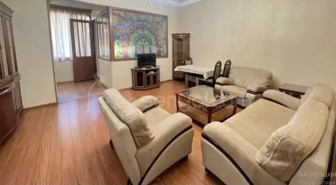 3 Սենյականոց Բնակարան Քարե Շենքում, 85քմ, 4/5 հարկ, Կապիտալ Վերանորոգված, Կահավորված, Արևկող