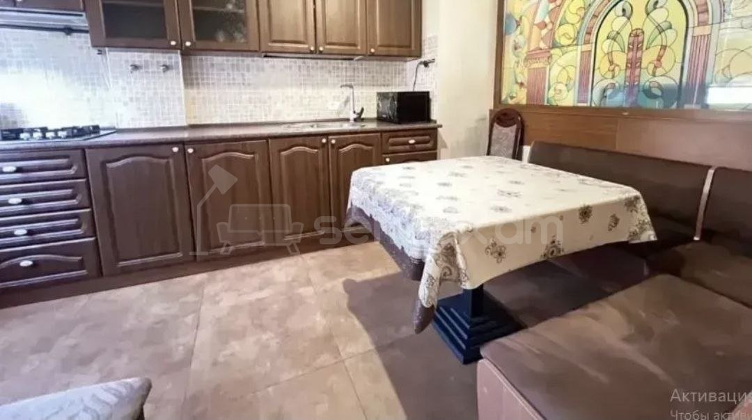 3 Սենյականոց Բնակարան Քարե Շենքում, 85քմ, 4/5 հարկ, Կապիտալ Վերանորոգված, Կահավորված, Արևկող