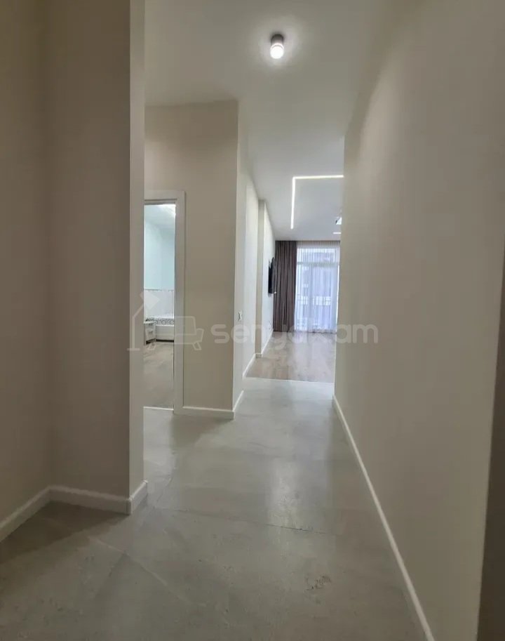 2 Սենյականոց Բնակարան Նորակառույցում, 67քմ, 2/9 հարկ, Դիզայներական Վերանորոգված, Կահավորված