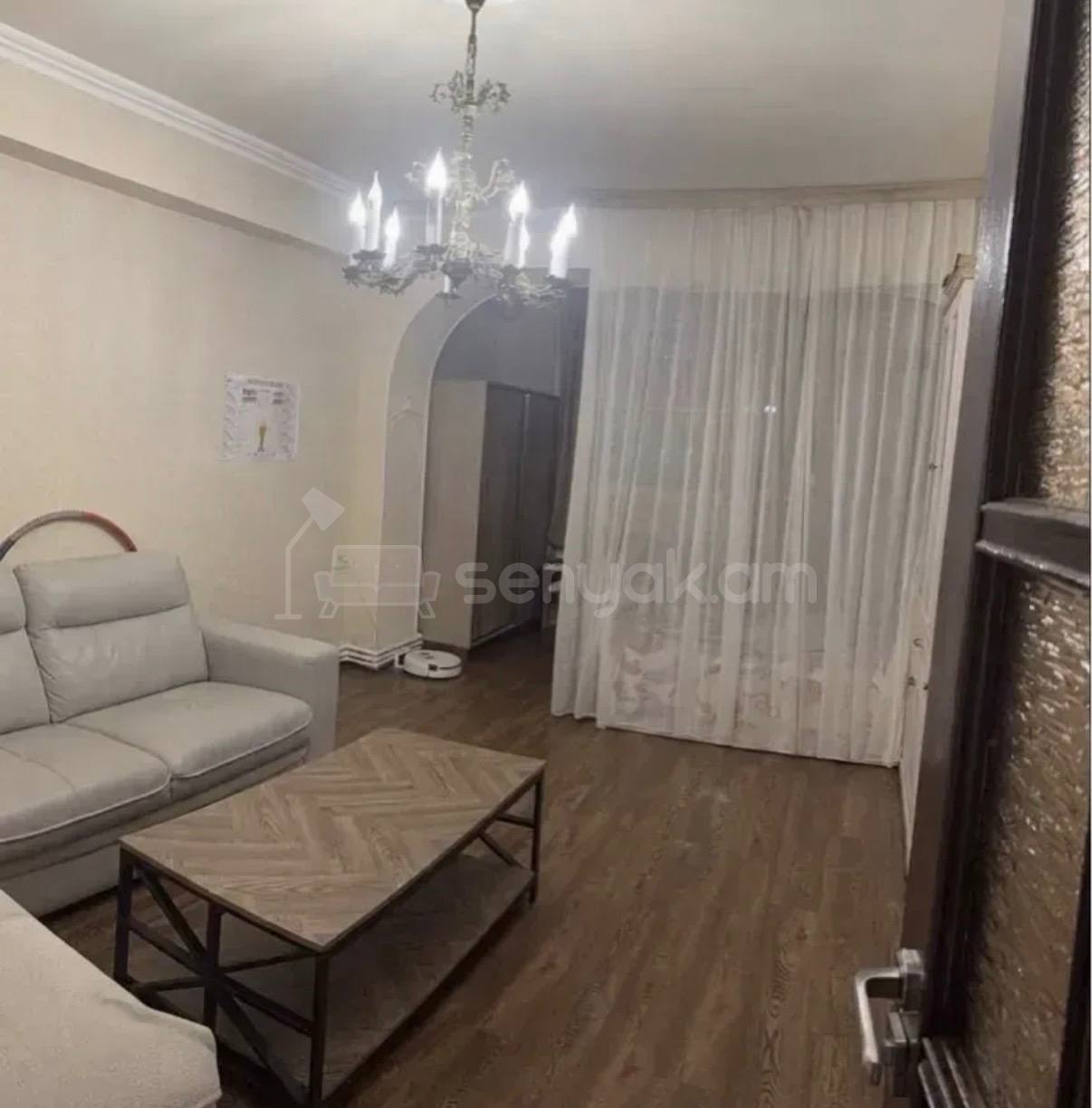 2 Սենյականոց Բնակարան, 70քմ, 12/12 հարկ, Կոսմետիկ Վերանորոգված
