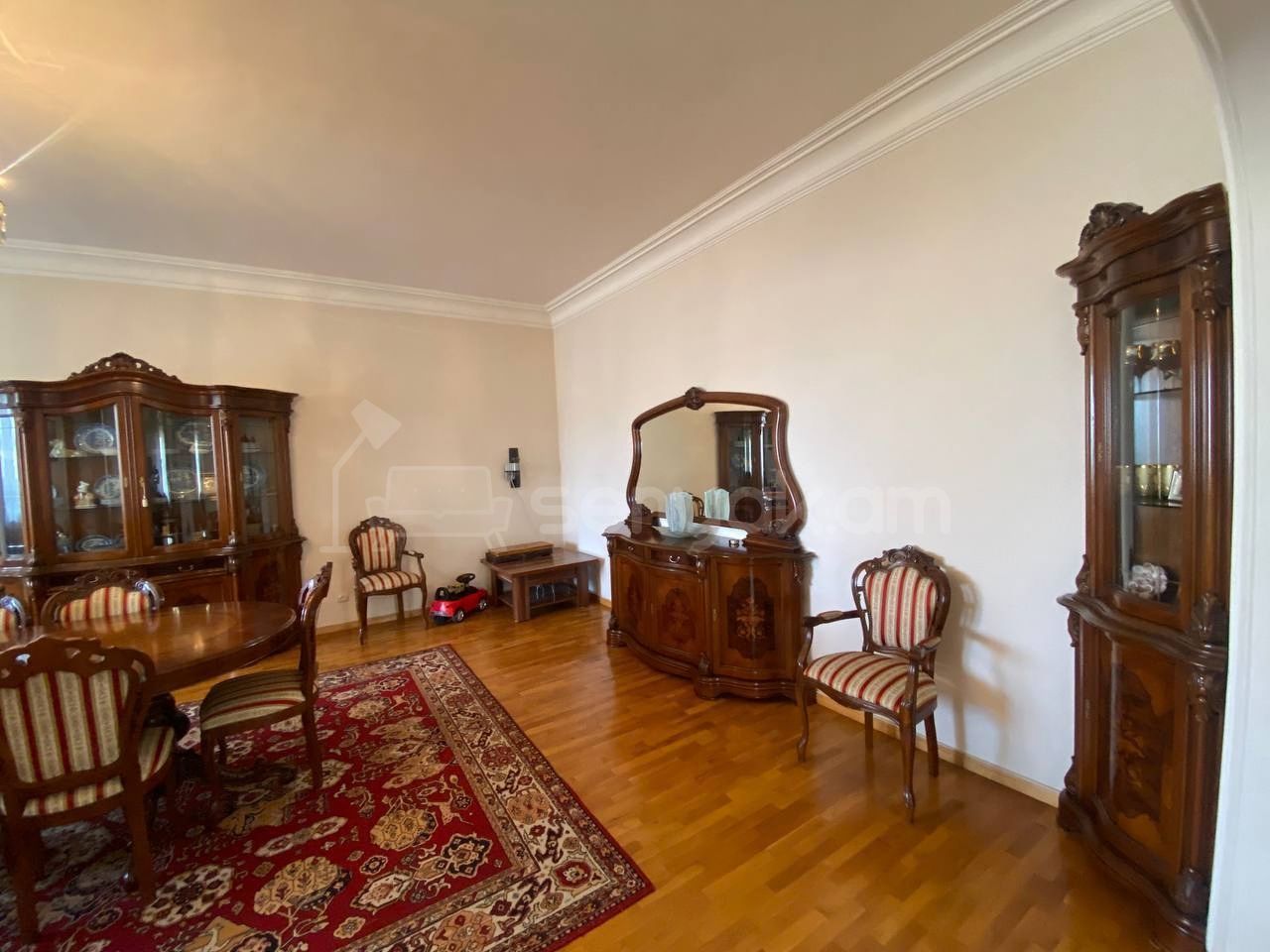 7 Սենյականոց Սեփական Տուն, 371քմ, Նորմալ Վիճակում, Ավտոտնակով