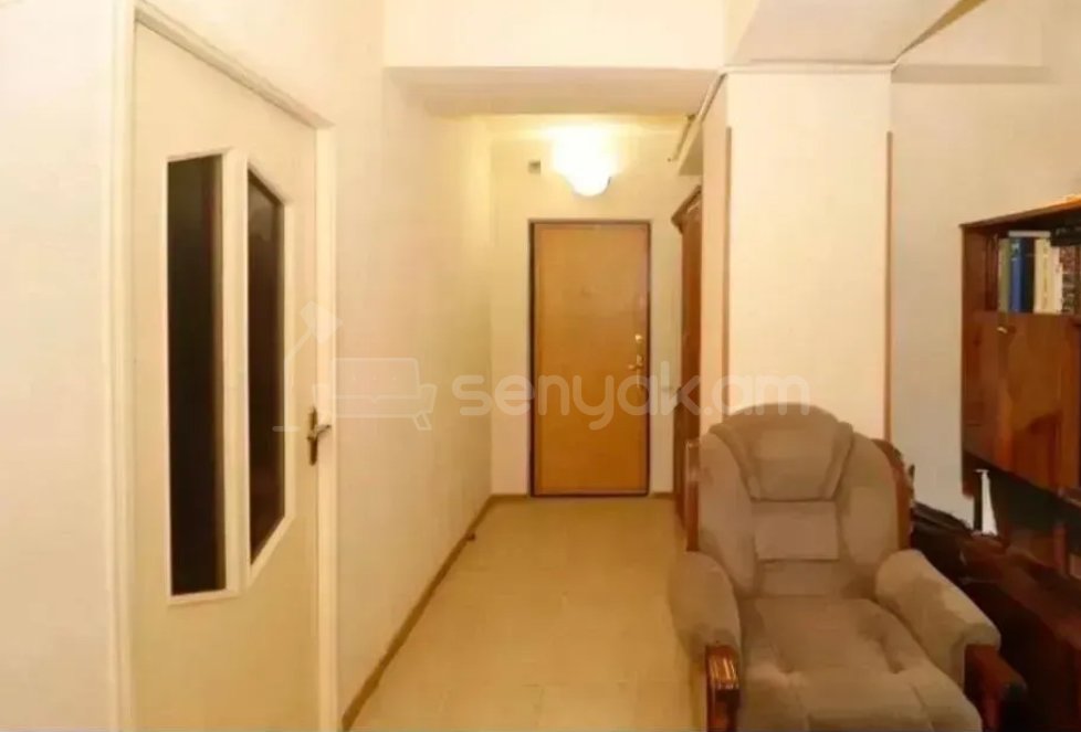 4 Սենյականոց Բնակարան, 90քմ, 14/16 հարկ, Նորմալ Վիճակում, Կահավորված