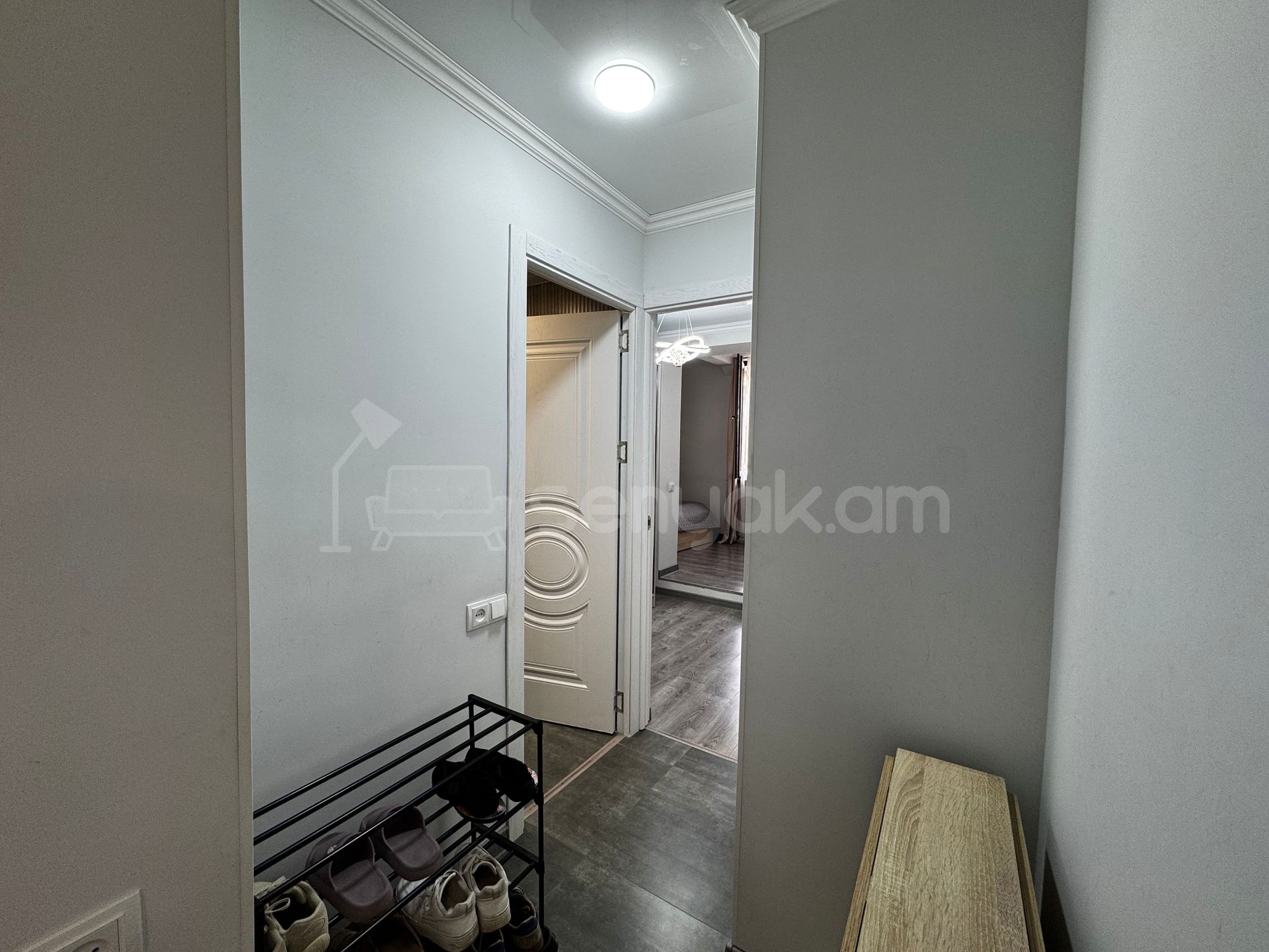 2 Սենյականոց Բնակարան, 43քմ, 4/4 հարկ, Կապիտալ Վերանորոգված