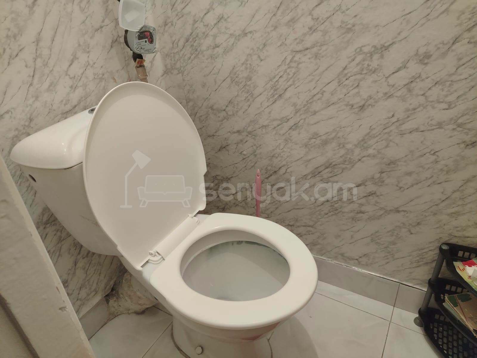 3 Սենյականոց Բնակարան, 80քմ, 5/9 հարկ, Նորմալ Վիճակում