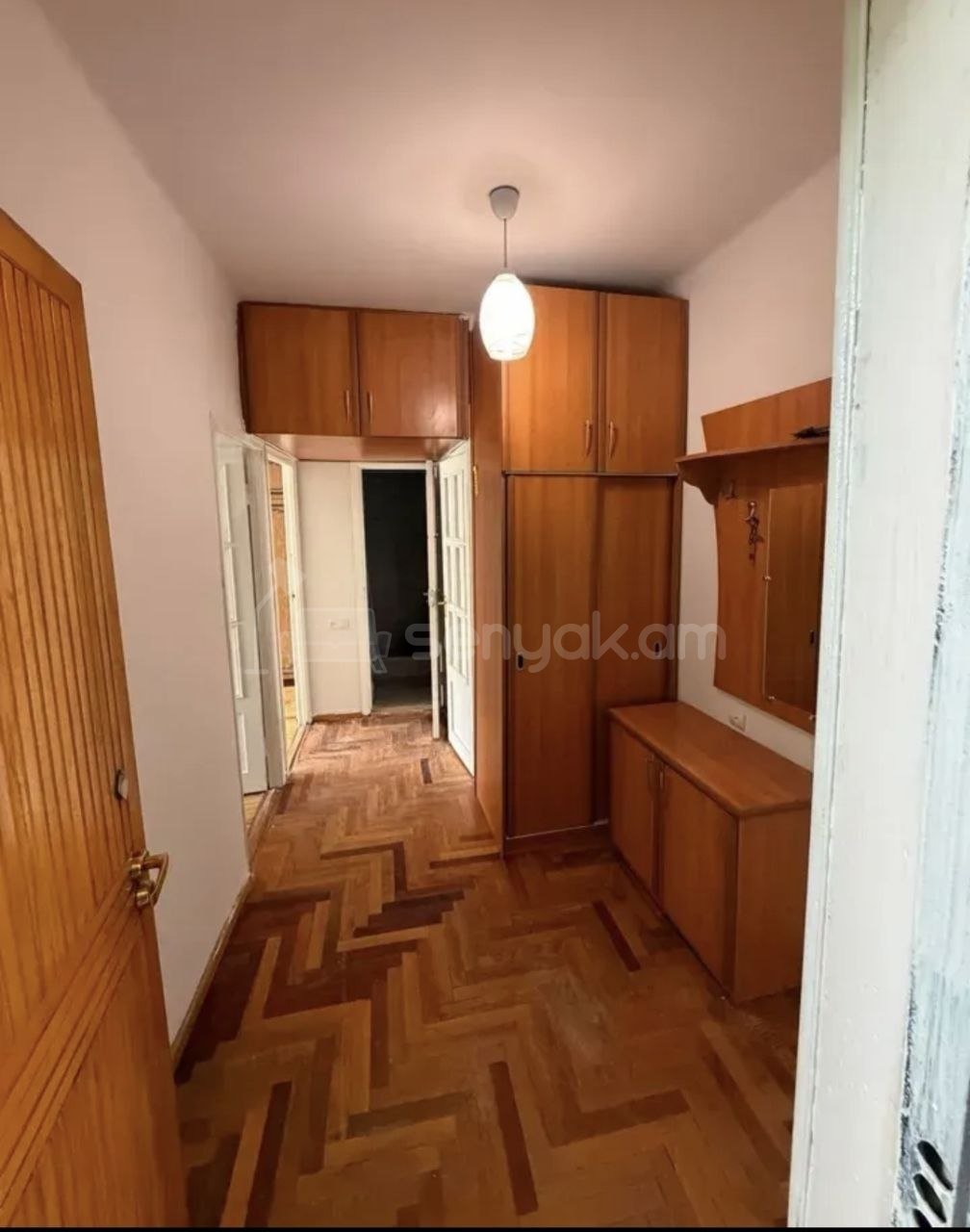 3 Սենյականոց Բնակարան, 74քմ, 4/9 հարկ, Կապիտալ Վերանորոգված, Կահավորված, Արևկող