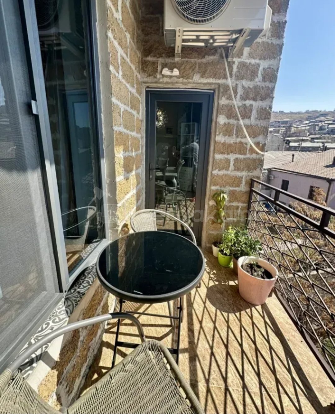 3 Սենյականոց Բնակարան Նորակառույցում, 75քմ, 3/5 հարկ, Դիզայներական Վերանորոգված