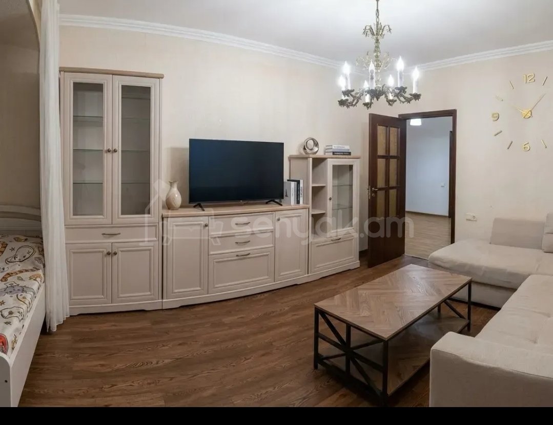 2 Սենյականոց Բնակարան, 70քմ, 12/12 հարկ, Կոսմետիկ Վերանորոգված