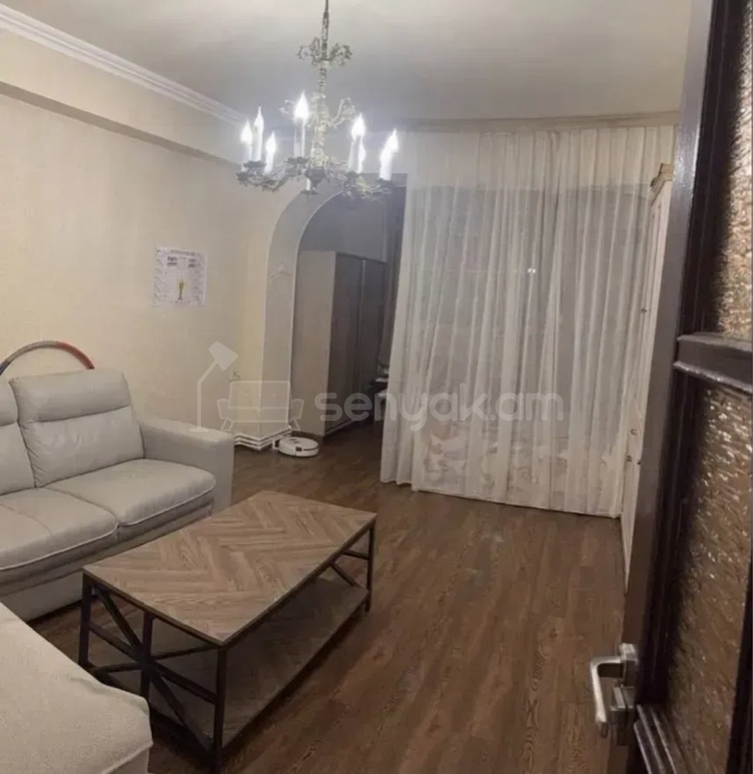 2 Սենյականոց Բնակարան, 70քմ, 12/12 հարկ, Կոսմետիկ Վերանորոգված